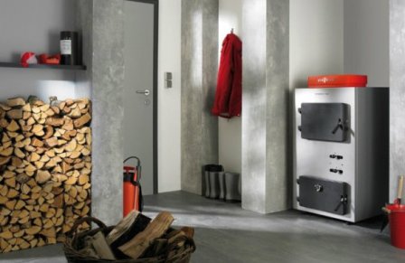 Твердотопливный котел на дровах